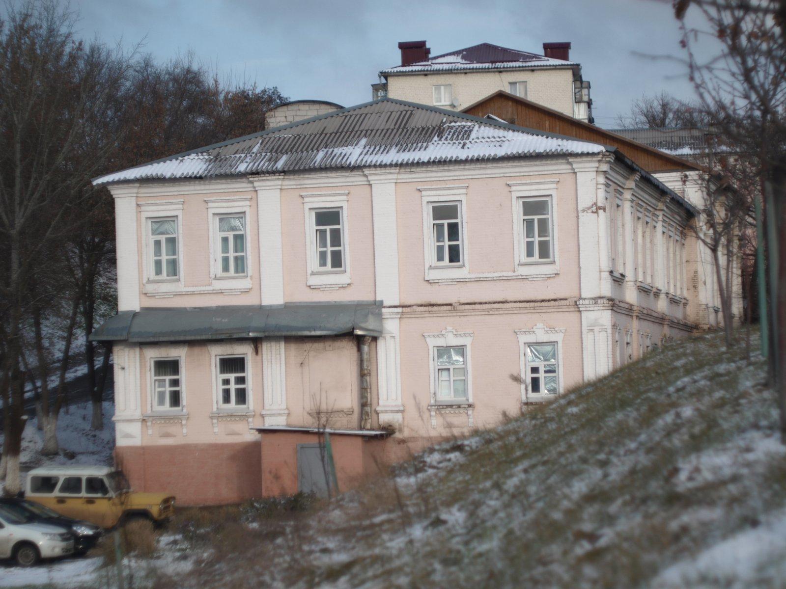 Стара адреса. Старый Оскол ул Комсомольская 33/36. ИРО старый Оскол. СОИРО старый Оскол. Старооскольский институт развития образования.